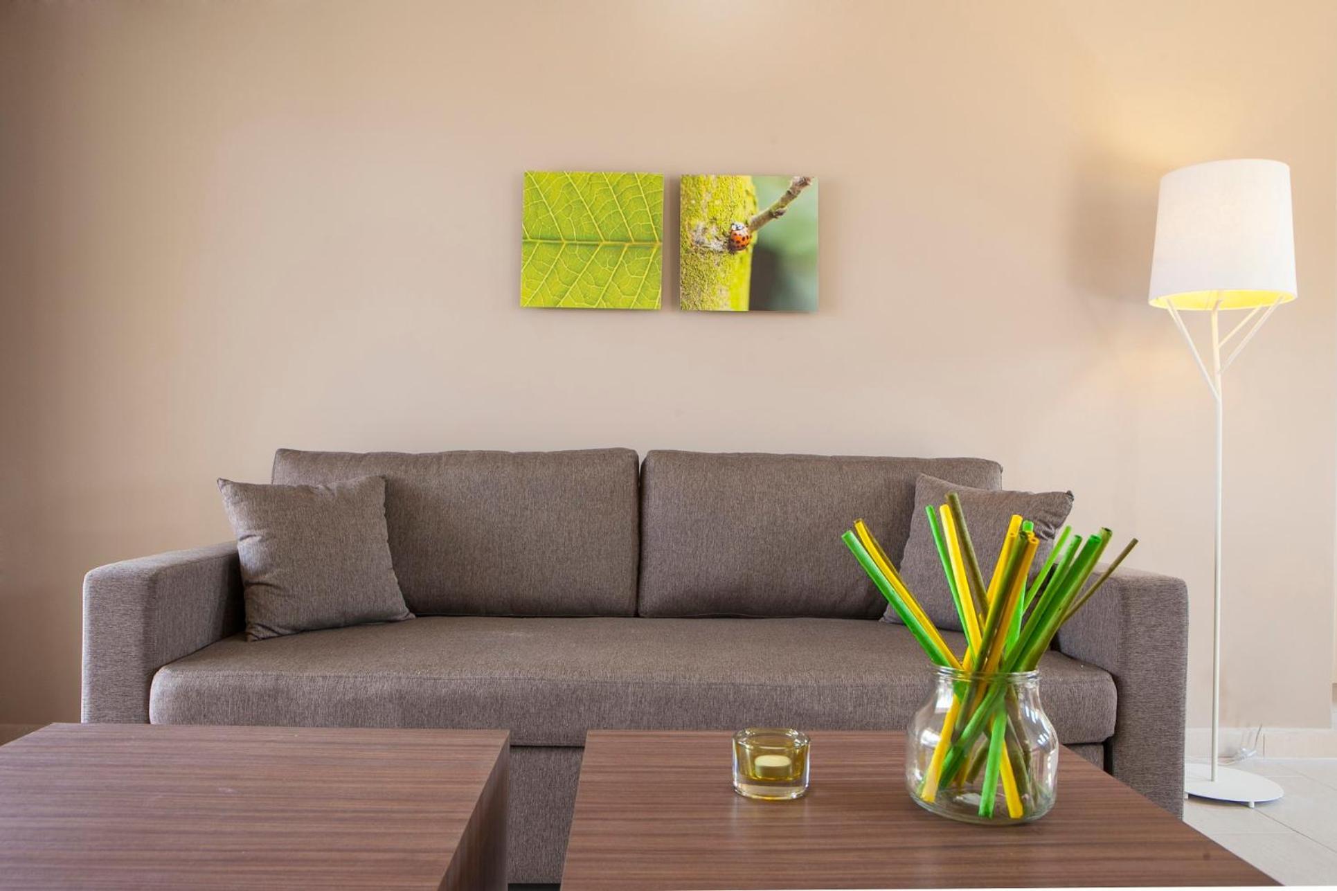Meliti Waterfront Suites Karavomylos Dış mekan fotoğraf